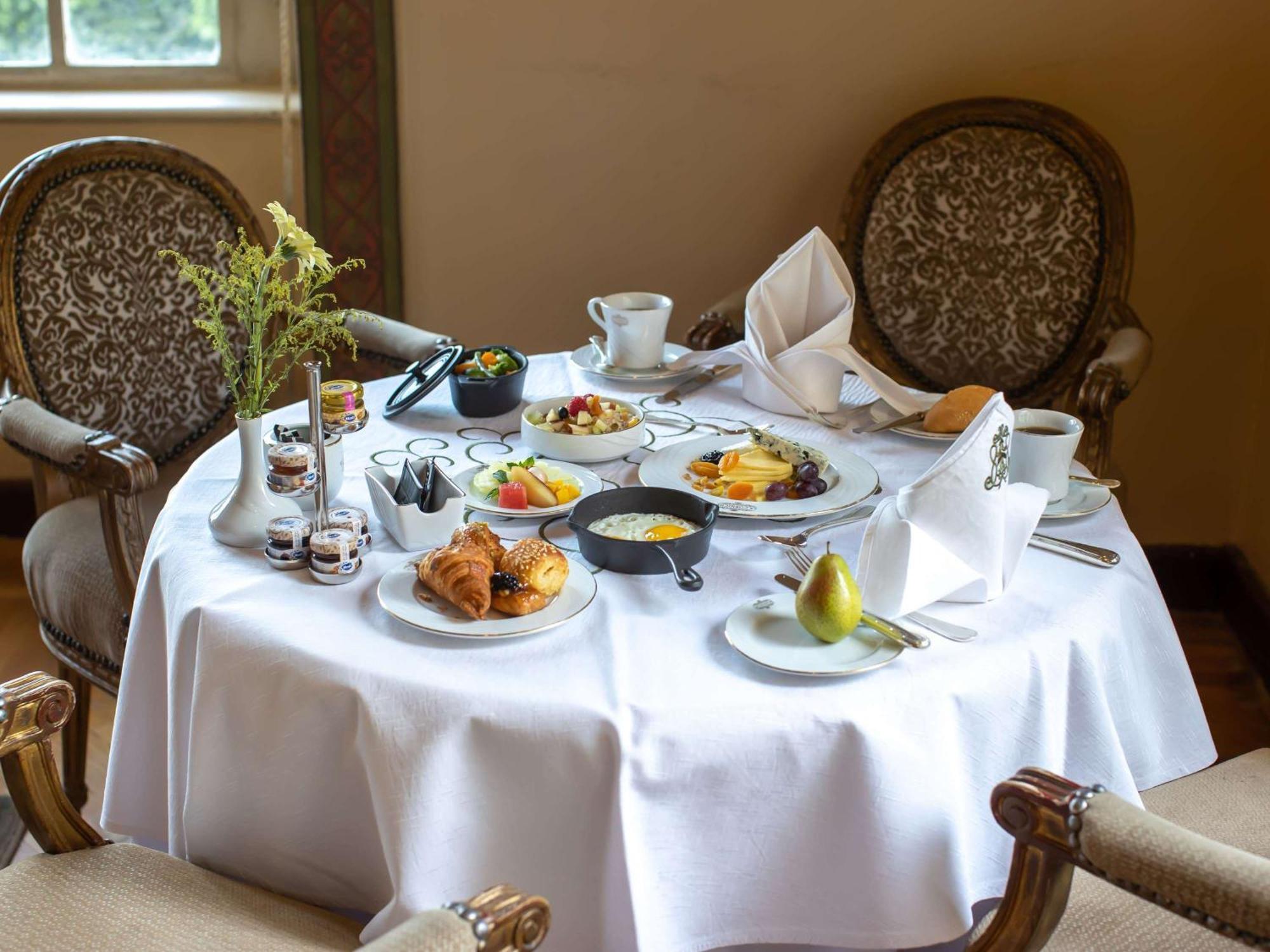 Sofitel Winter Palace Hotel 5*